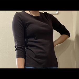 brown 3/4 sleeve top!